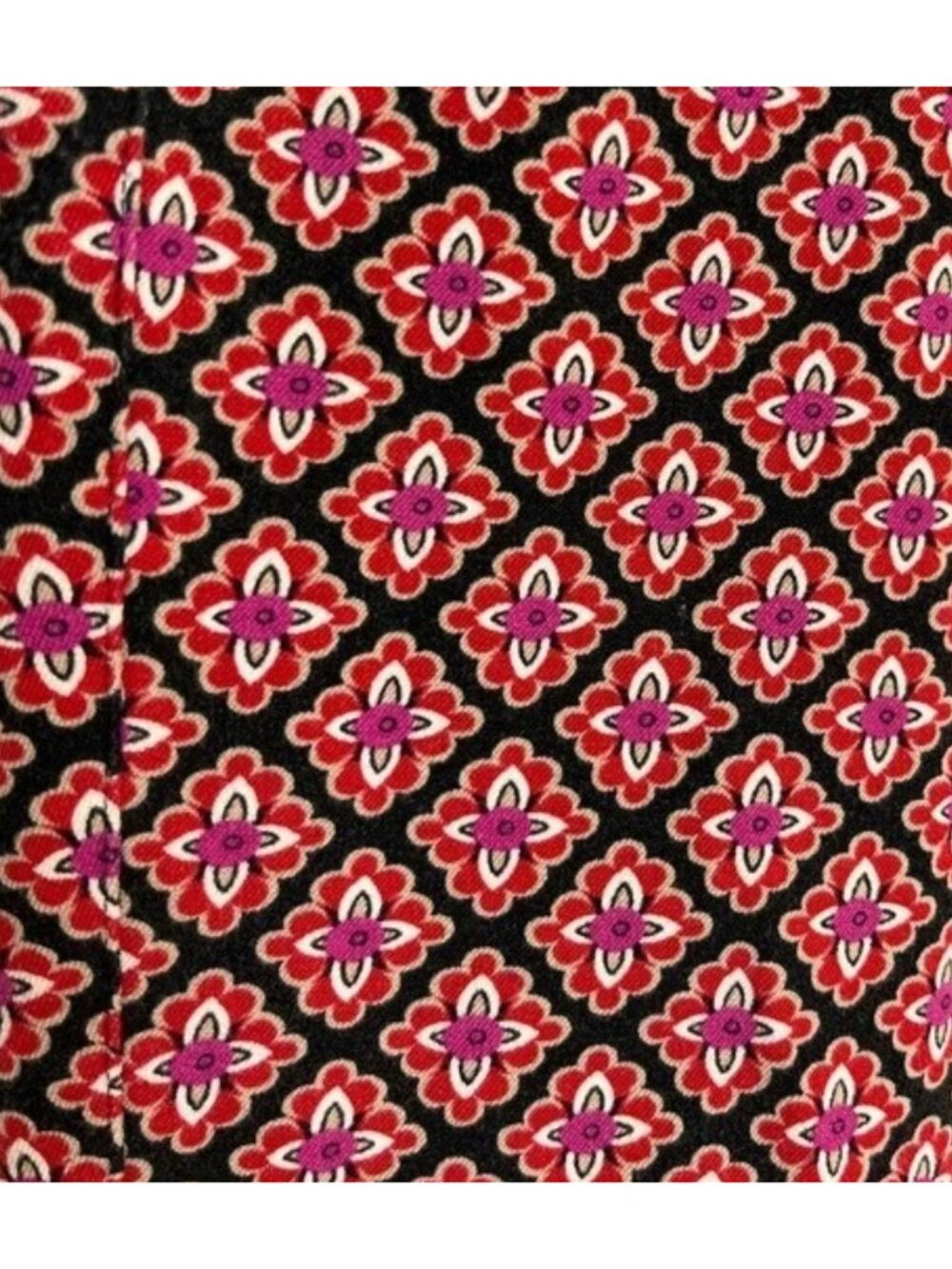 Old Navy Women's Floral Pattern Stretchy Ankle Pants Black And Red Size M - Picture 4 of 11